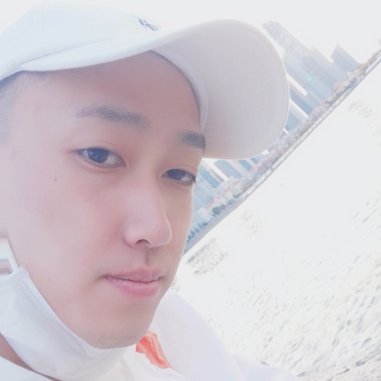 左手边缺点什么