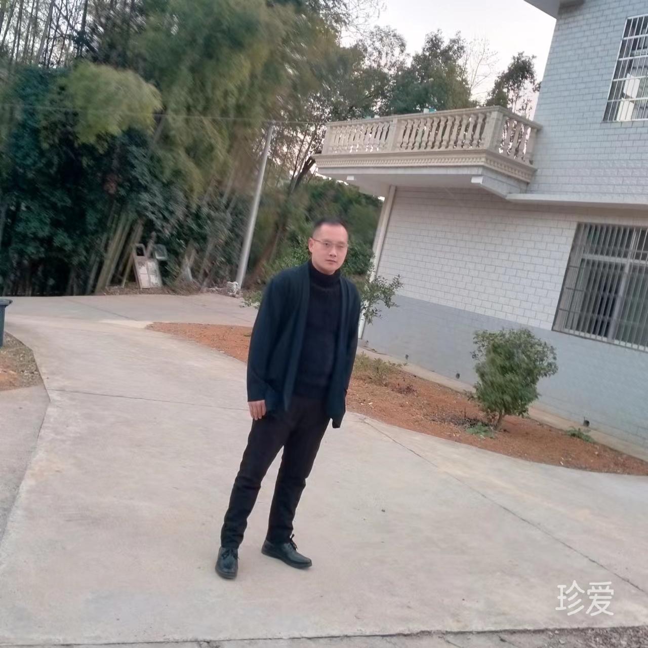 做個(gè)低調(diào)的孩子