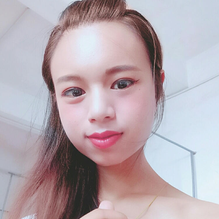 素颜也倾城