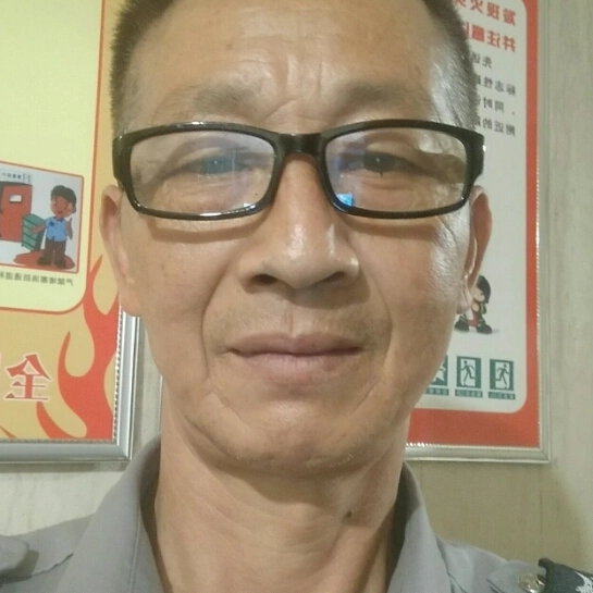 风停了剩尘的飘落