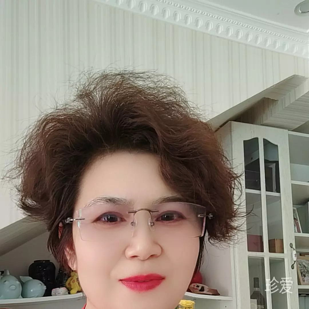 叶容冰