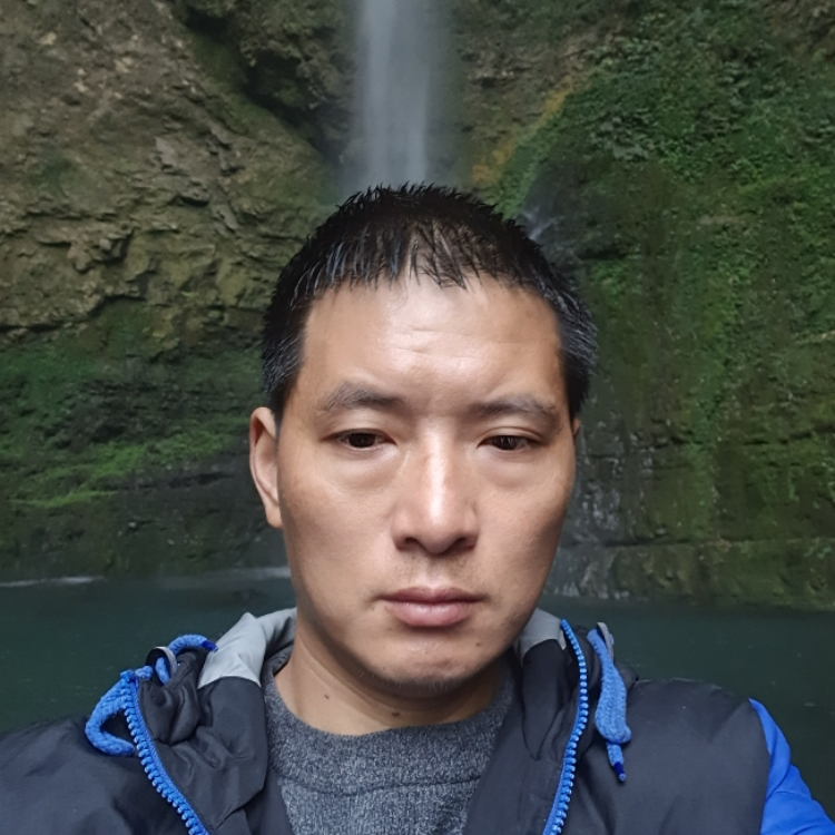 一起牽手慢慢變老