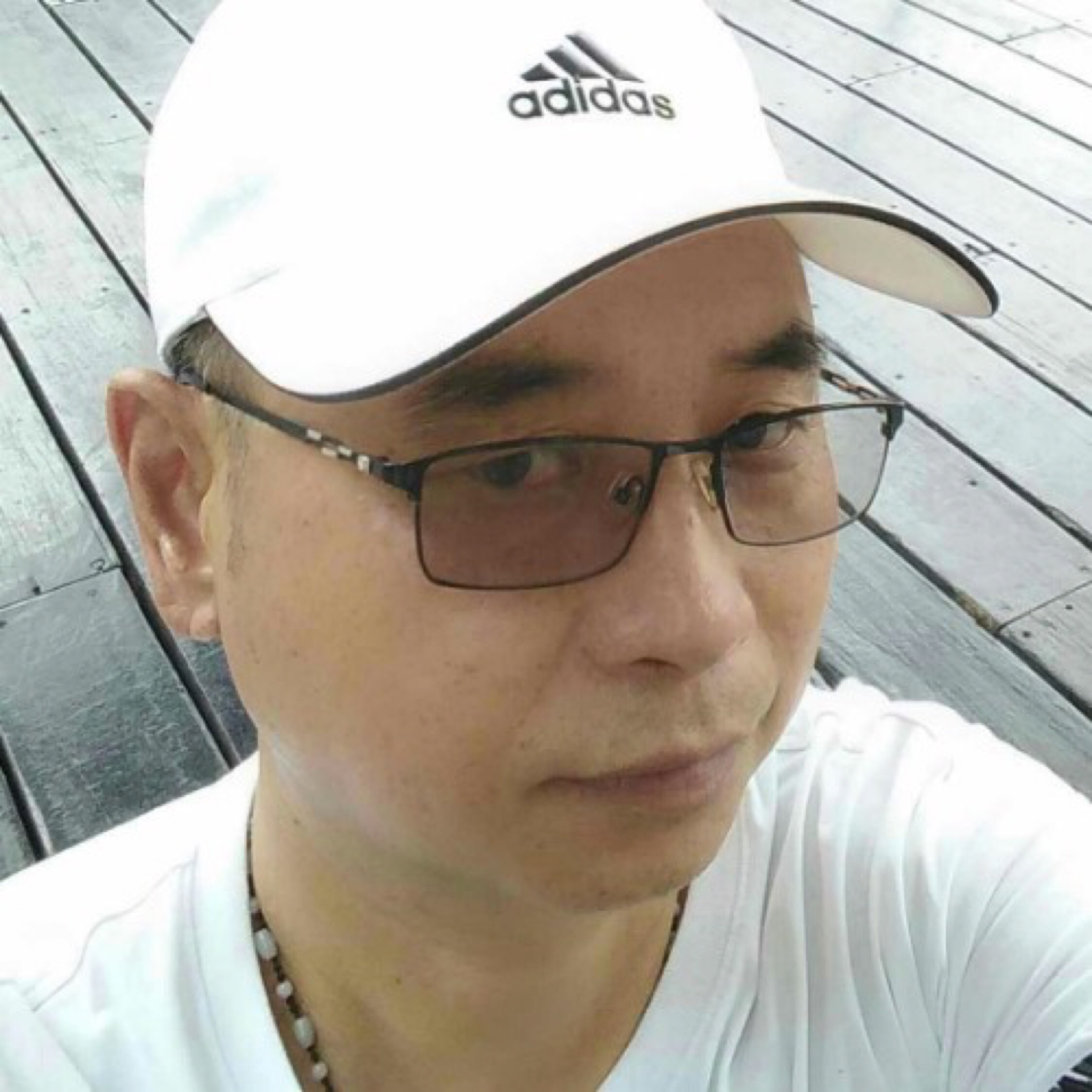 独钓南哥