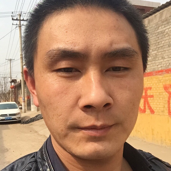 油膩的中年大叔