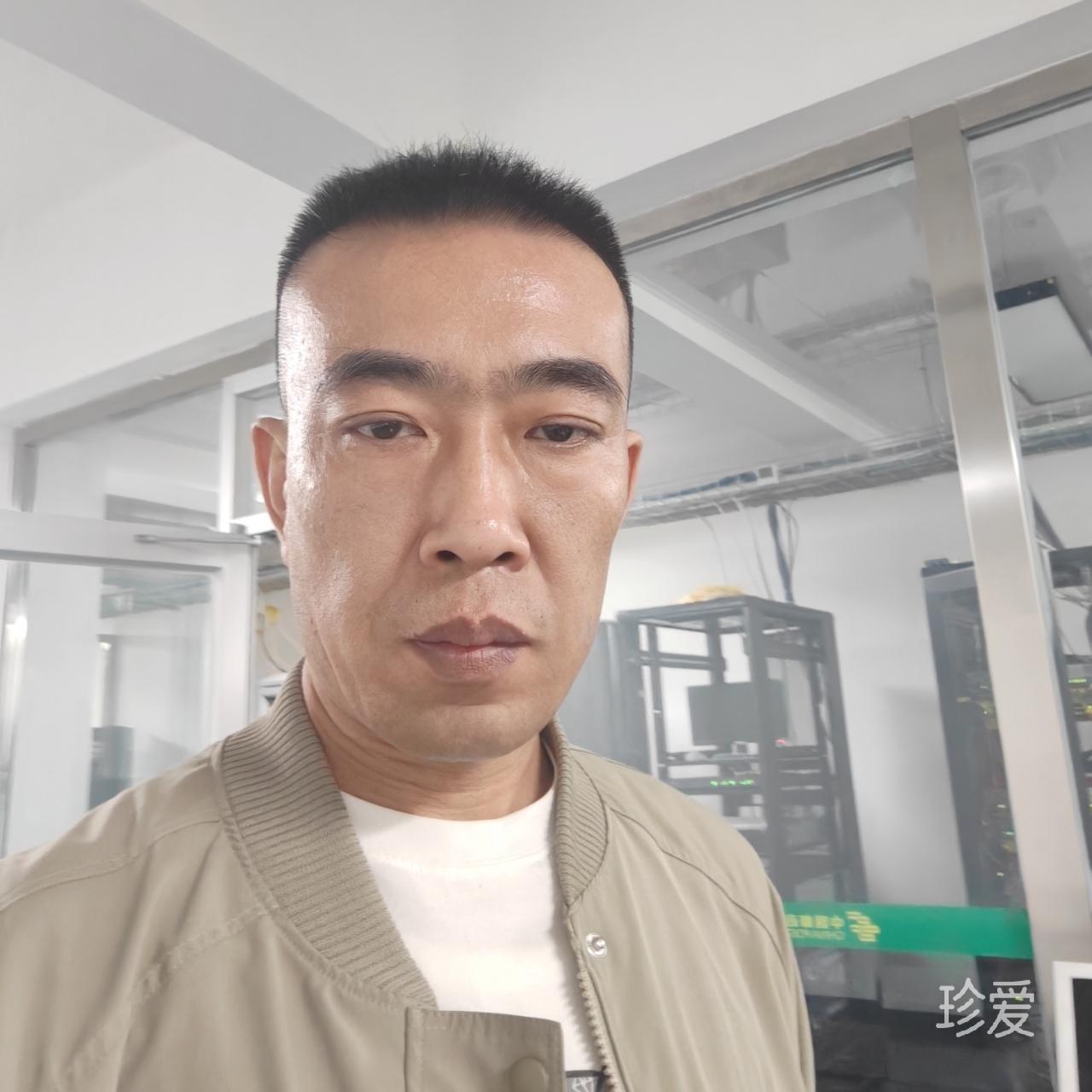 笑着走向未来