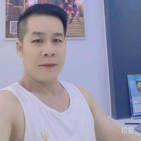 小时候很帅