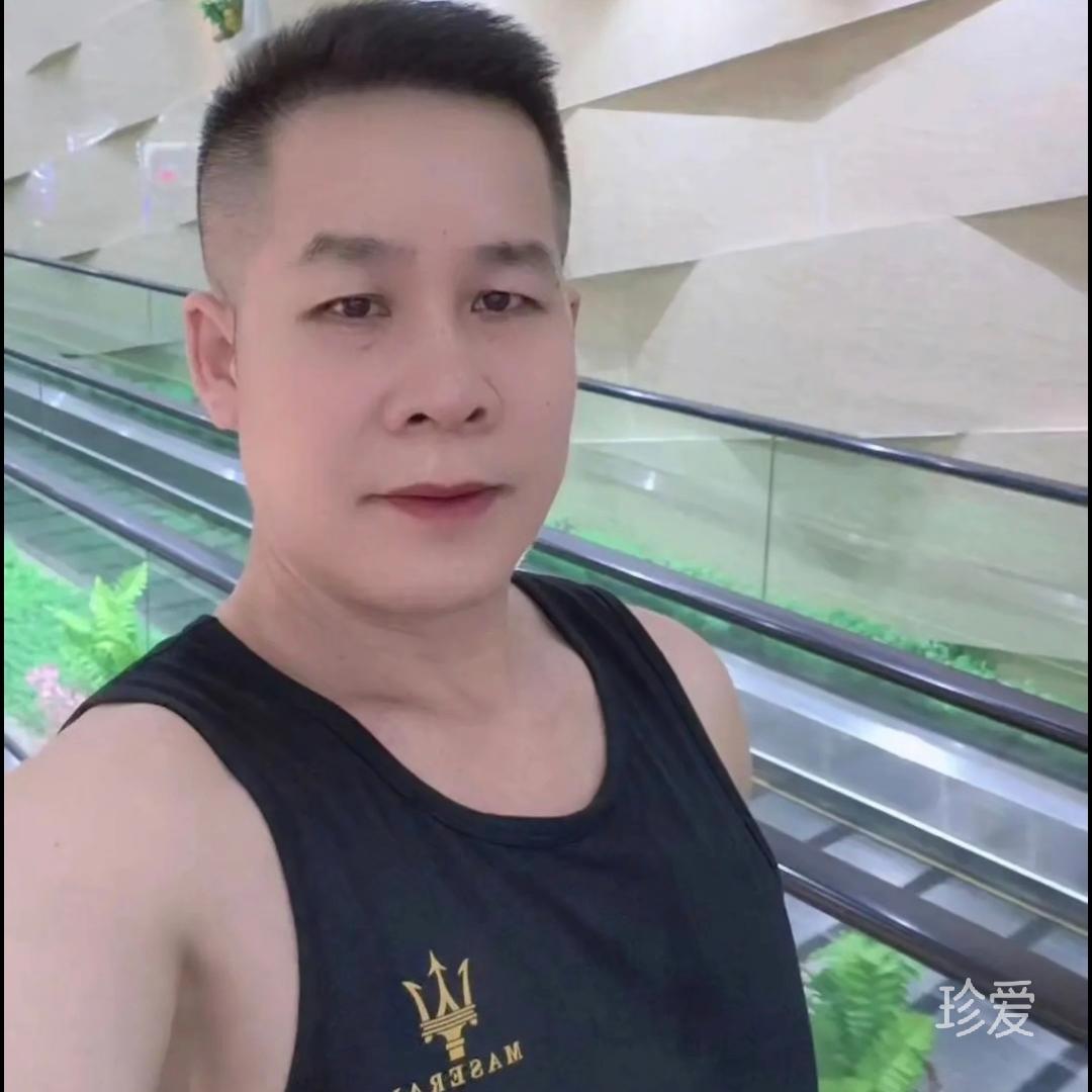 小时候很帅