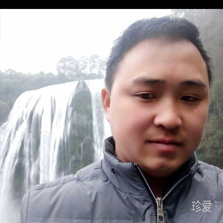 秋風(fēng)中的落葉