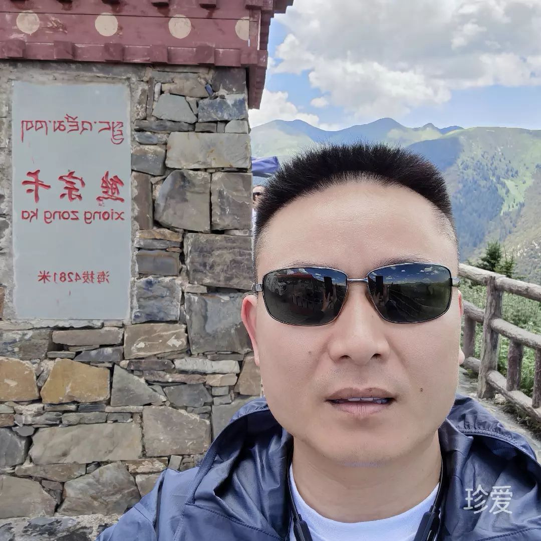 清风遇佳人