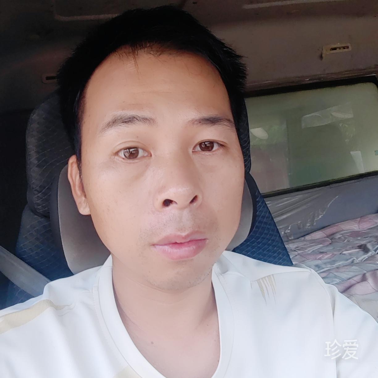 海上生明月