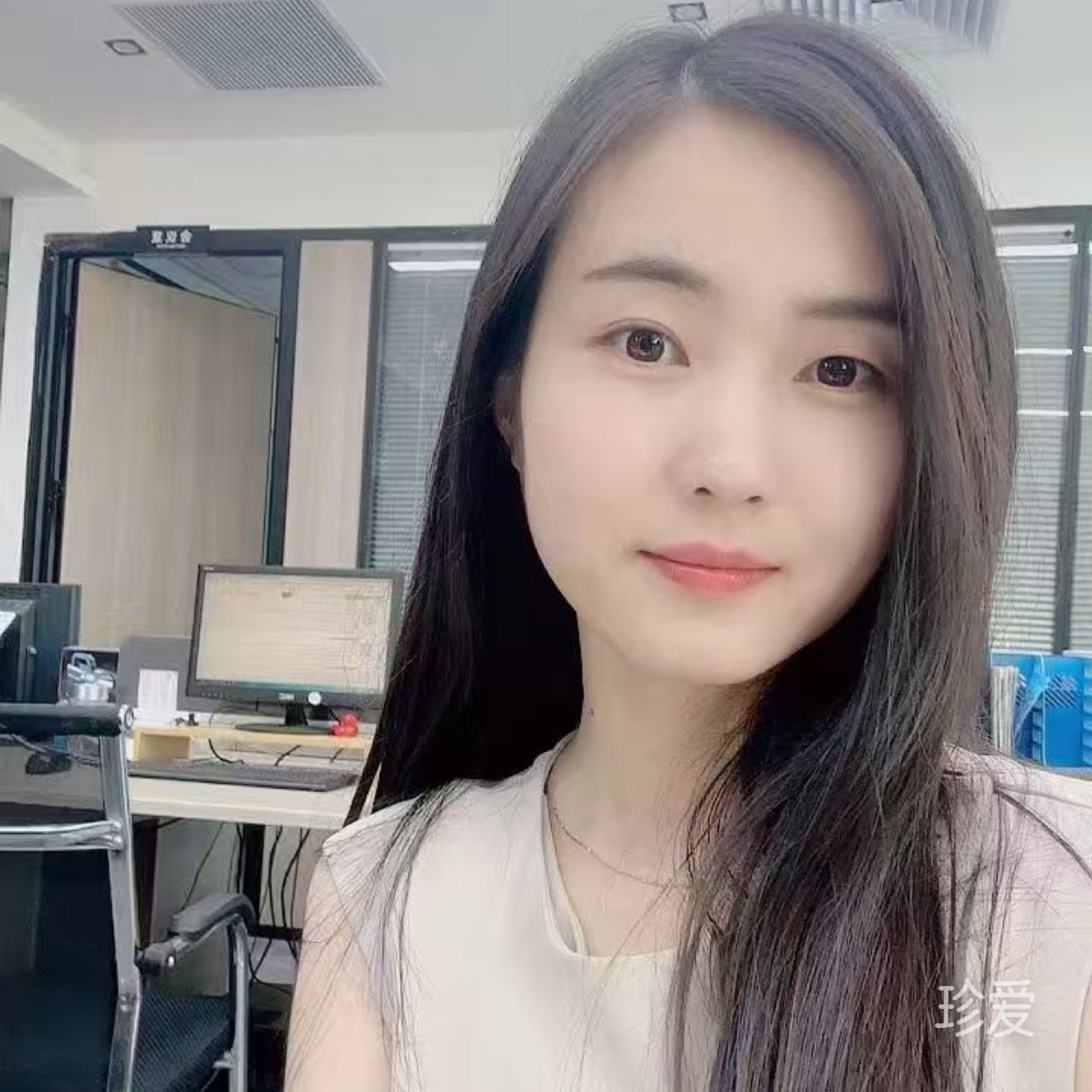 窗外有风