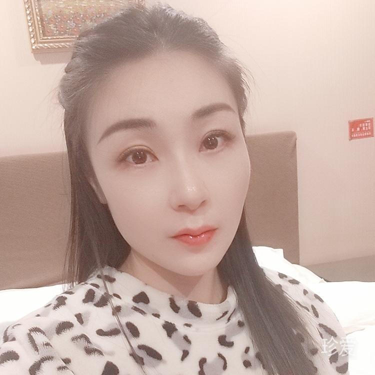 愛像藍(lán)天白云