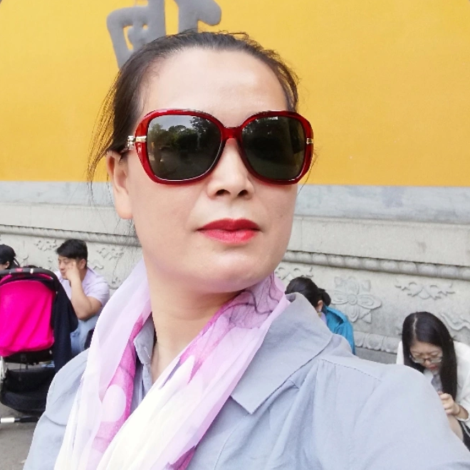 天上漂泊的云朵