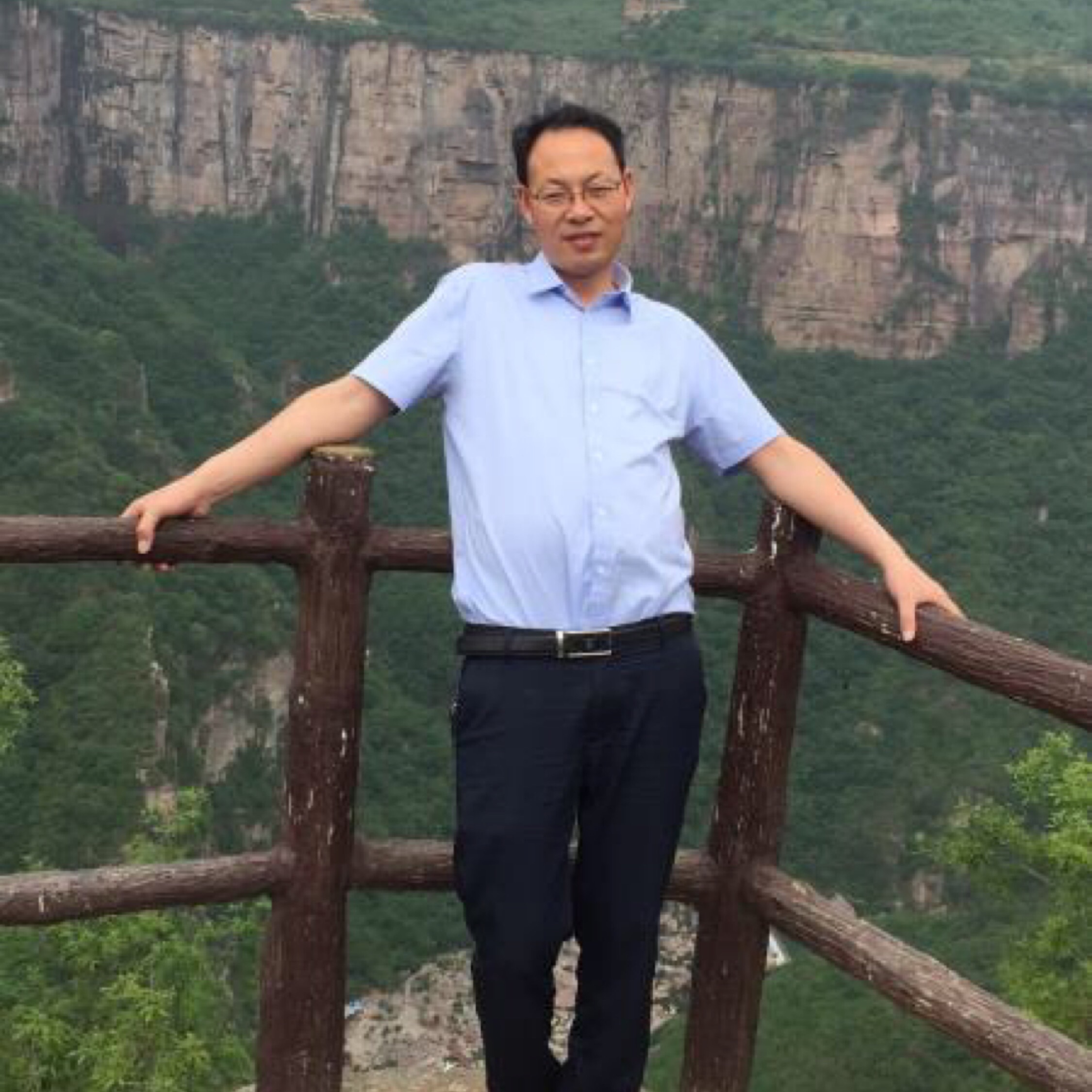 行善积德诚心诚意