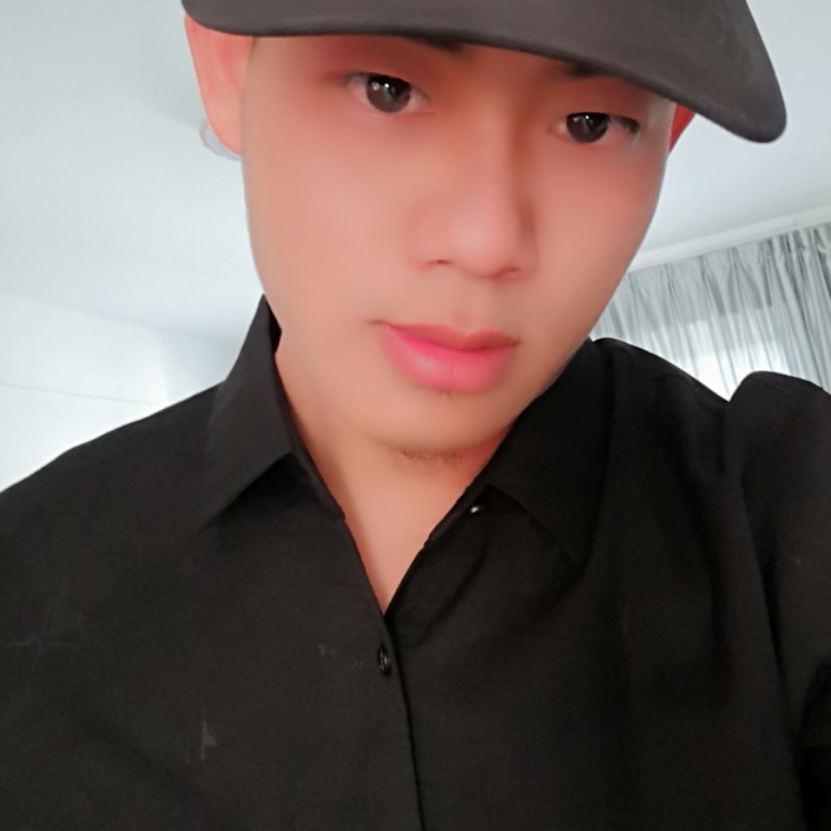 找個女朋友疼疼