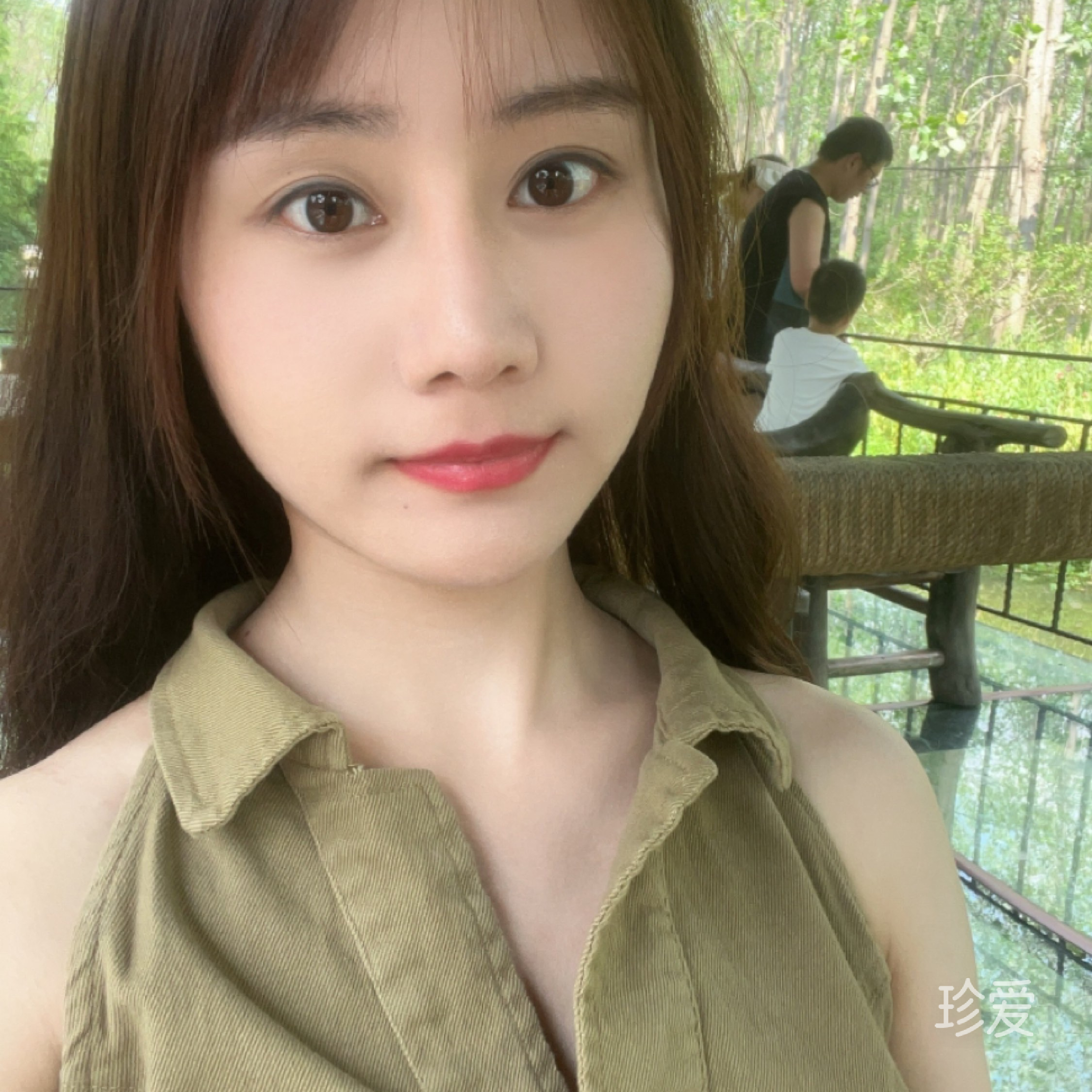 f菲菲
