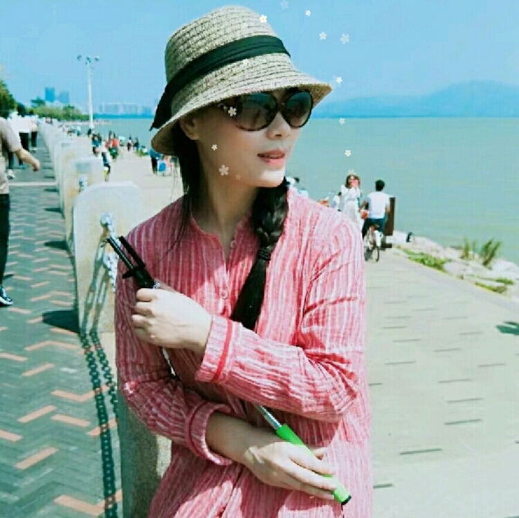 一半清城的微風(fēng)