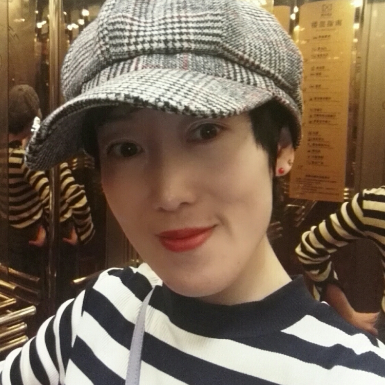 82年的姑娘一枚