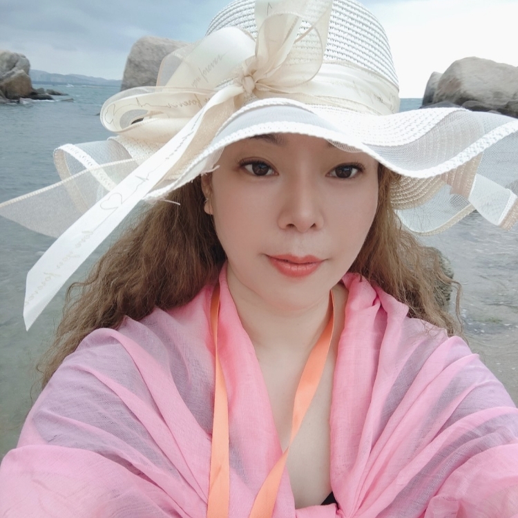 下站路口遇見你