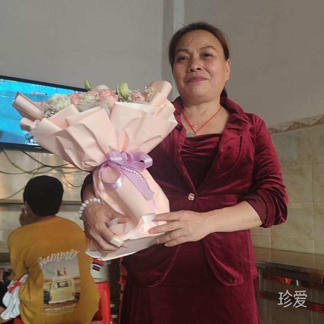 夜空中閃爍的星