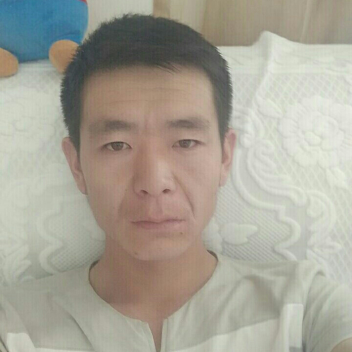 農(nóng)村大叔在市區(qū)