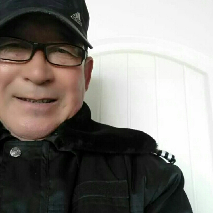 守候今生的你的我