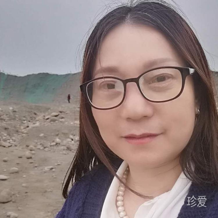 風雨中的蒲公英