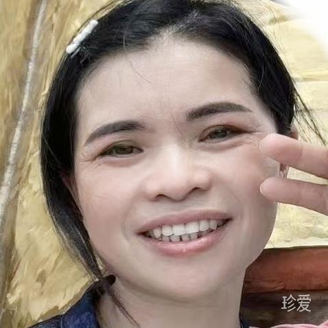 柳叶飘飘