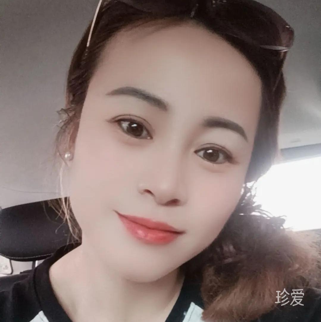 霞儿
