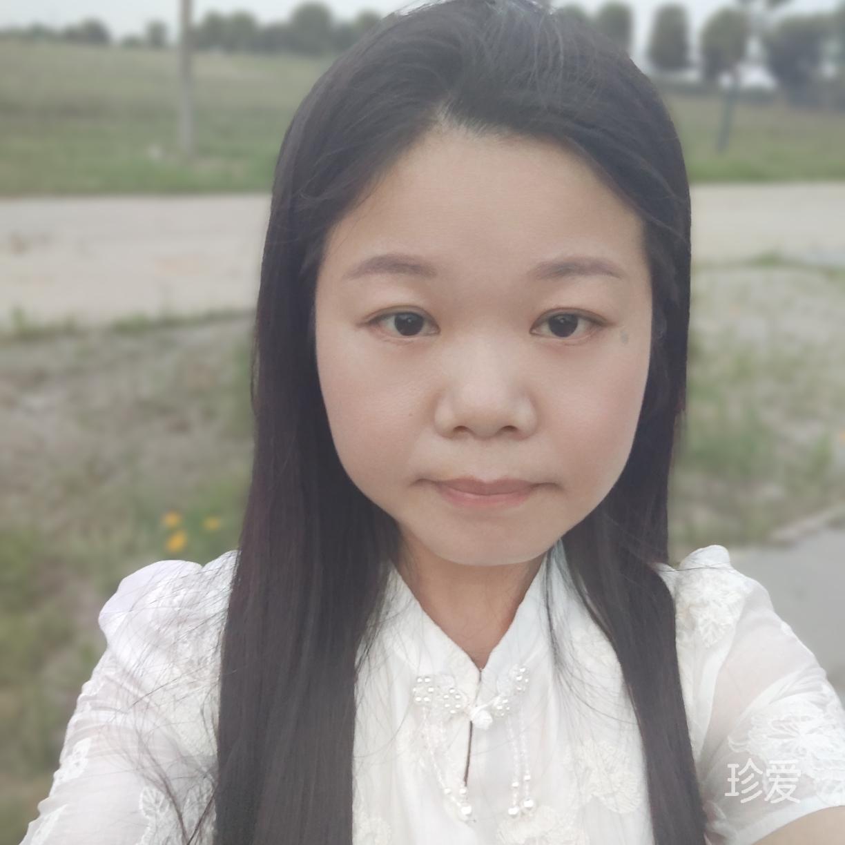 嘴角上扬
