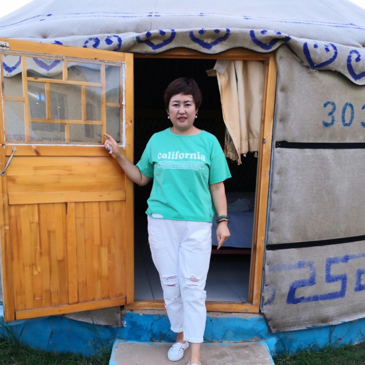 活岀自己的精彩