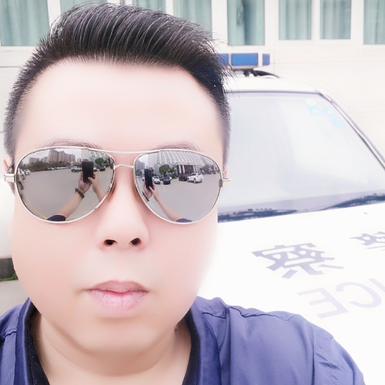 西门有雪我不吹