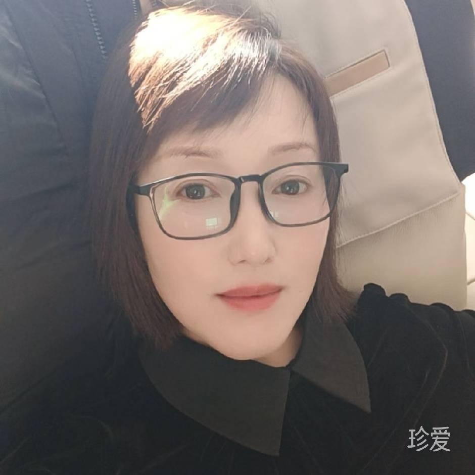 一个人走