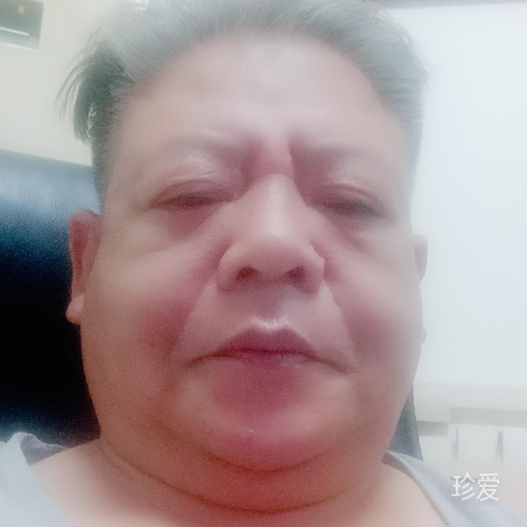 正在离婚的男人