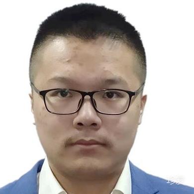 機(jī)靈的狗狗