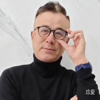 一片阳光一片海