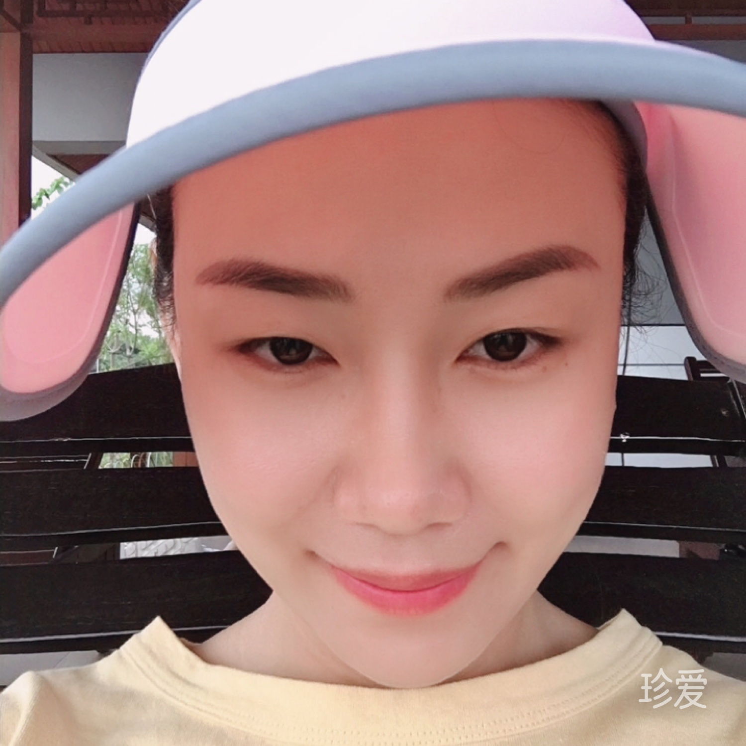 花未全開(kāi)月未圓