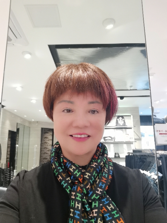 無味咖啡黃梅華