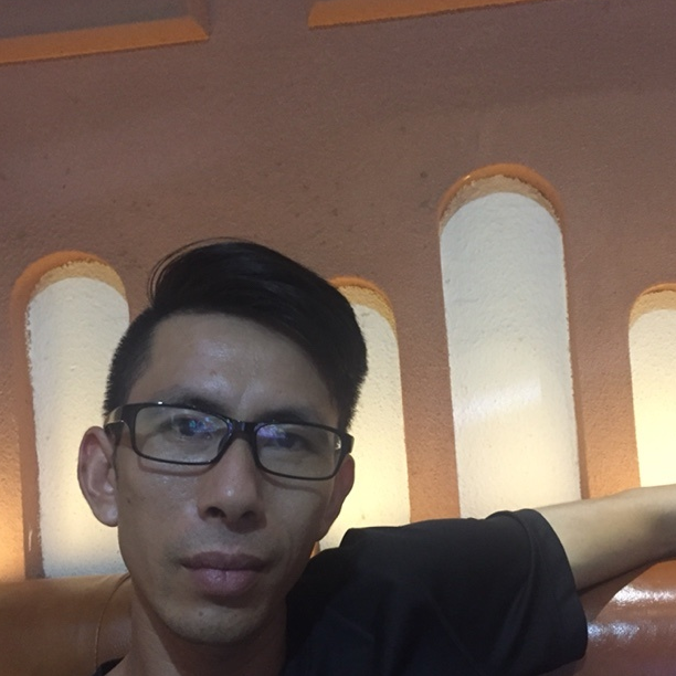 一個(gè)人的舞臺(tái)