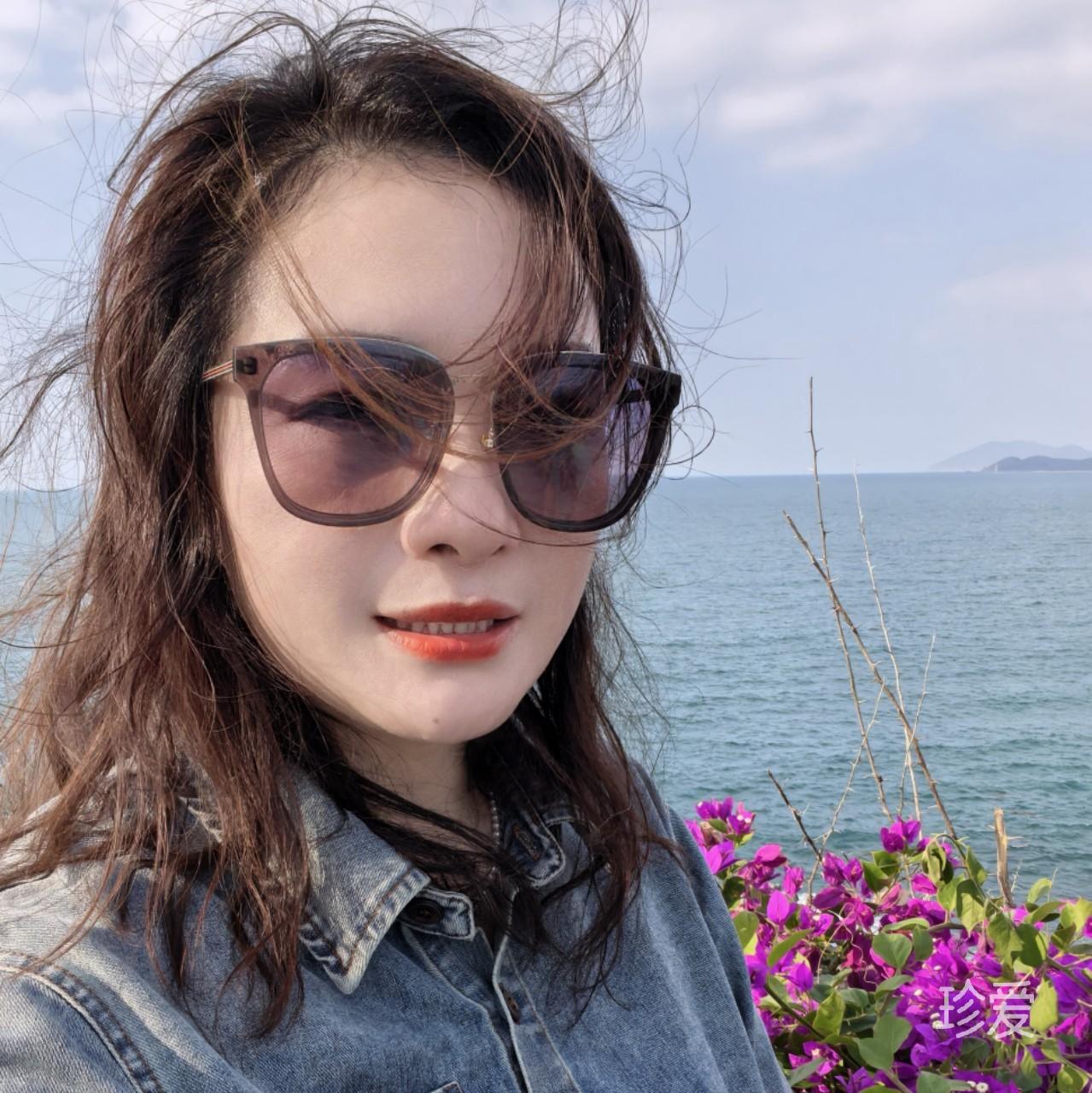 头发自然卷