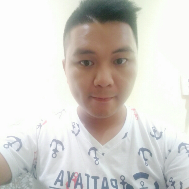 你的奶茶在桌面