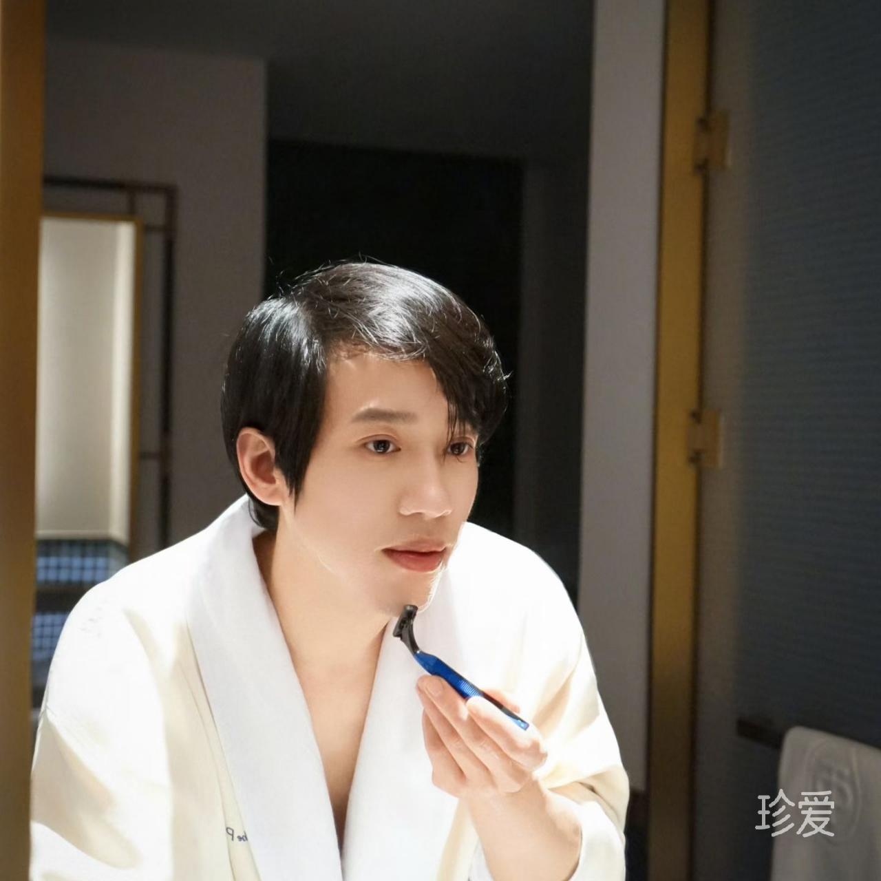 奶狗和狼狗结合体