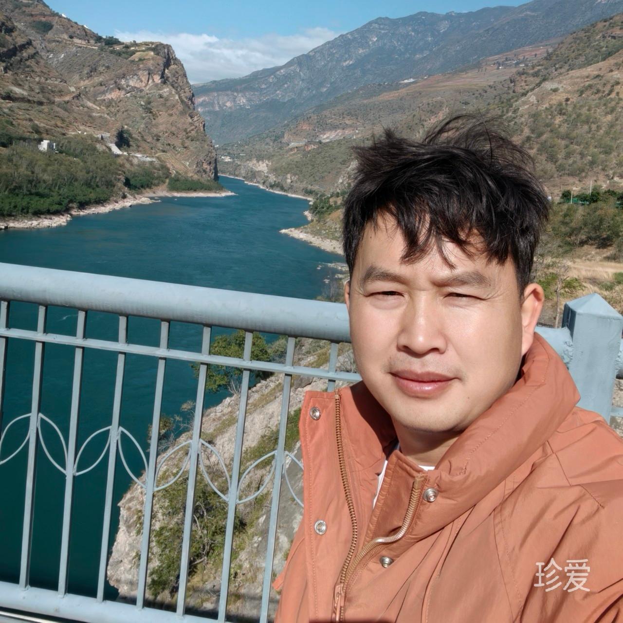 月亮月亮你别睡