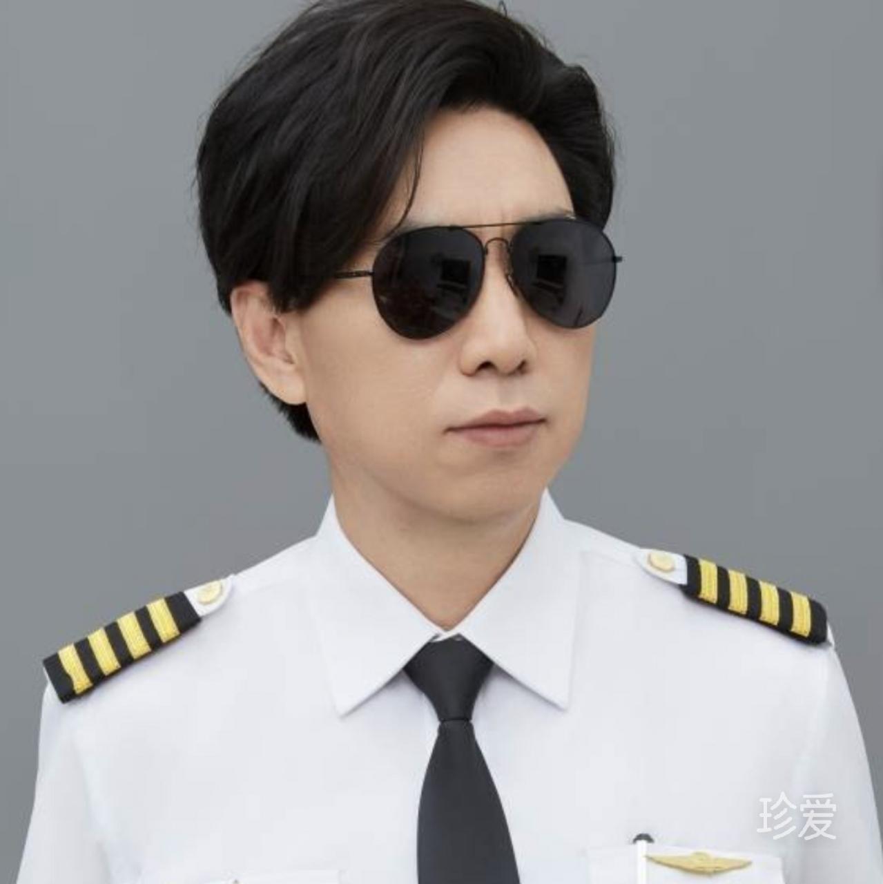 喜欢飞翔的小明哥