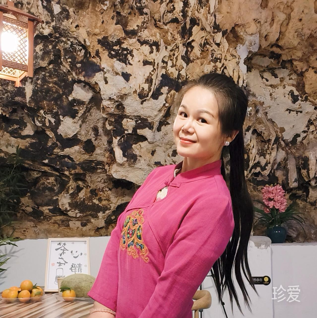 靜聽雨落默度凡塵