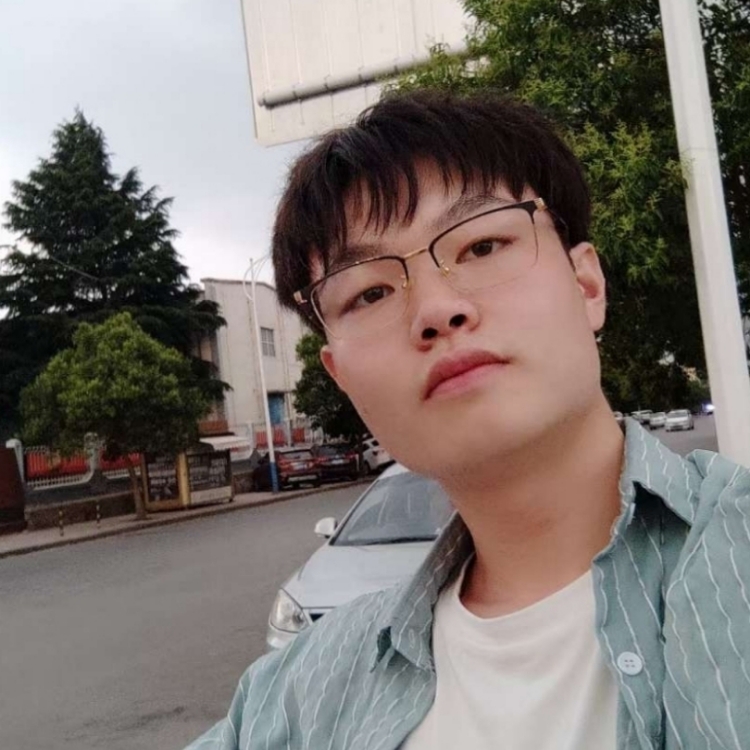 把虚伪挂在脸上