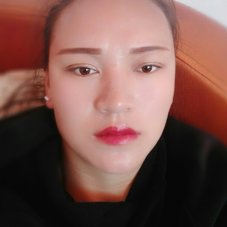 沉默無(wú)語(yǔ)的我