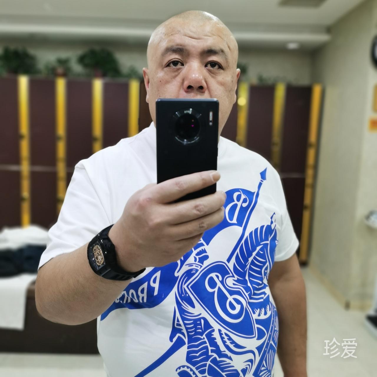 情赁谁来定错对