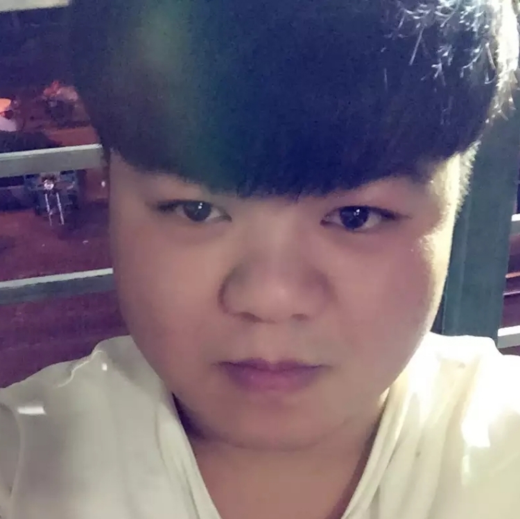 牵手一起走