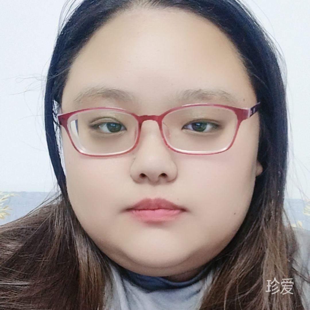 減肥中的胖女孩